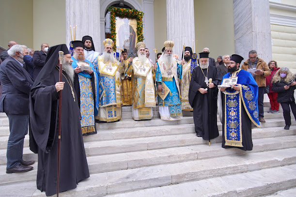 ΛΙΤΑΝΕΥΣΗ ΤΗΣ ΙΕΡΑΣ ΕΙΚΟΝΟΣ ΤΟΥ ΑΓΙΟΥ ΝΙΚΟΛΑΟΥ ΣΤΟΝ ΠΕΙΡΑΙΑ