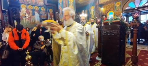 Κυριακή-μετά-την-Χριστού-Γέννηση-Θεία-Λειτοργία-Αγ-Ιακώβου-του-Αδελφοθέου-31122024 24